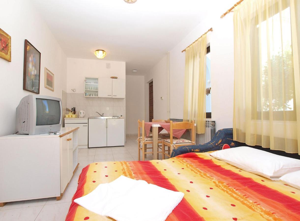 Apartments Puntizela 727 普拉 外观 照片