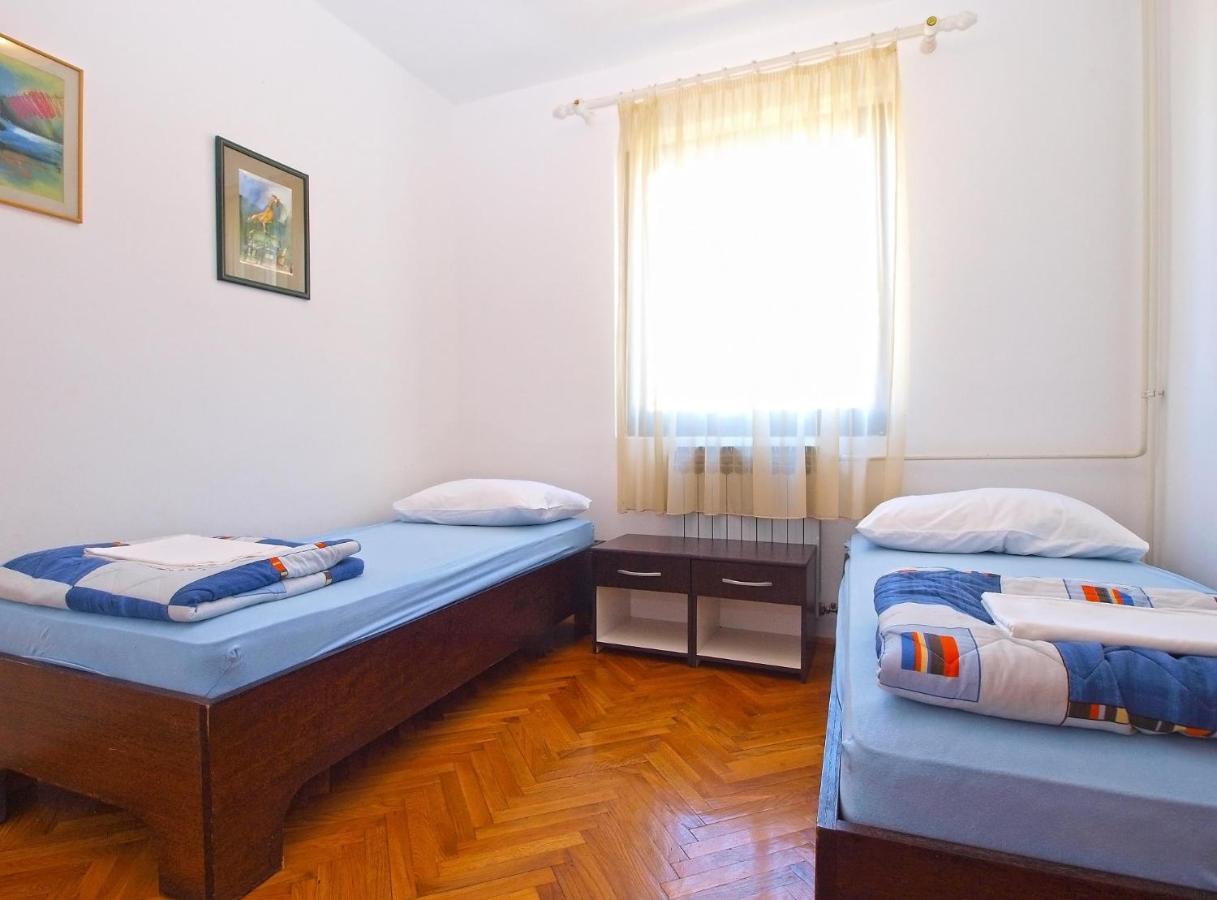 Apartments Puntizela 727 普拉 外观 照片