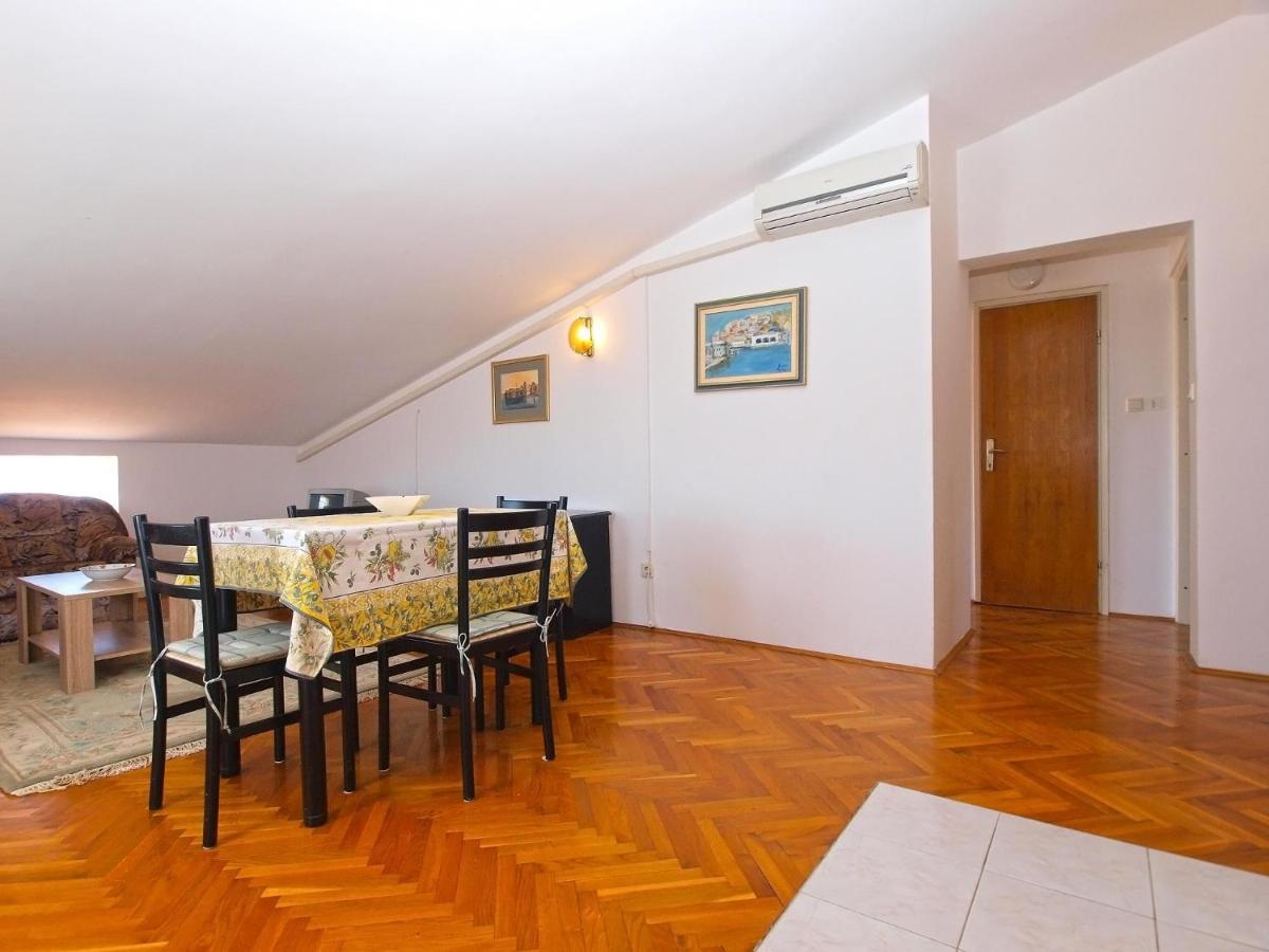 Apartments Puntizela 727 普拉 外观 照片