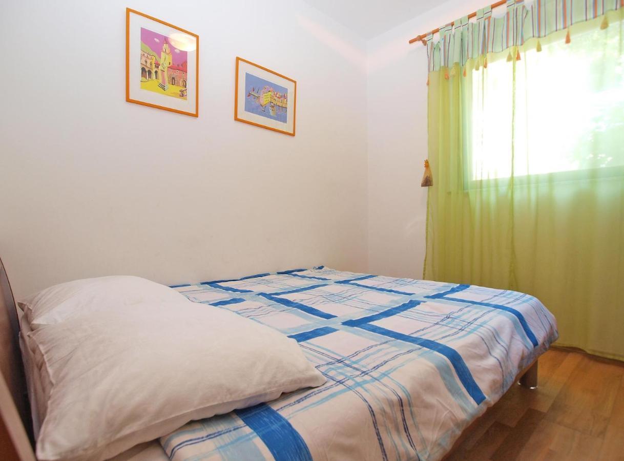 Apartments Puntizela 727 普拉 外观 照片
