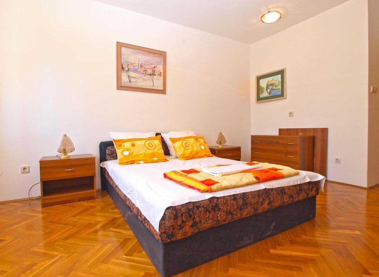 Apartments Puntizela 727 普拉 外观 照片