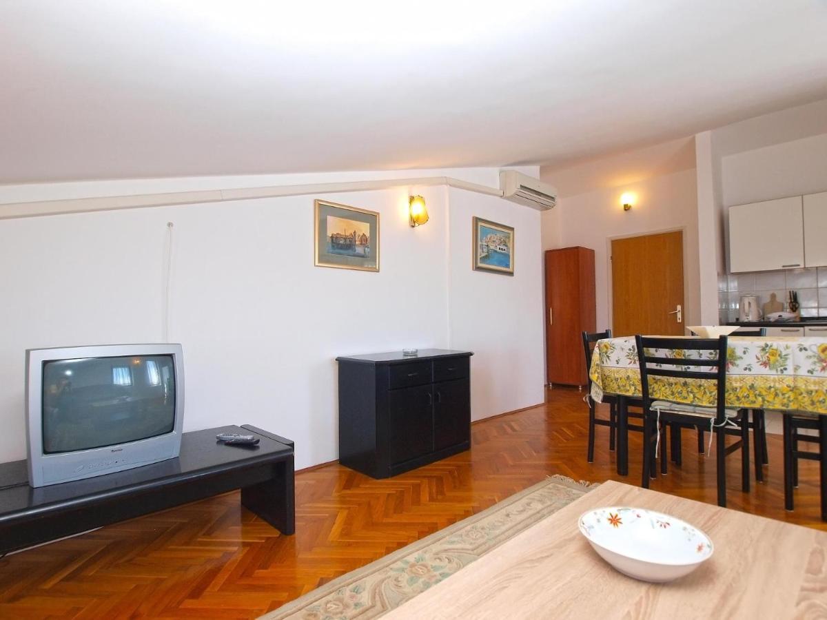 Apartments Puntizela 727 普拉 外观 照片