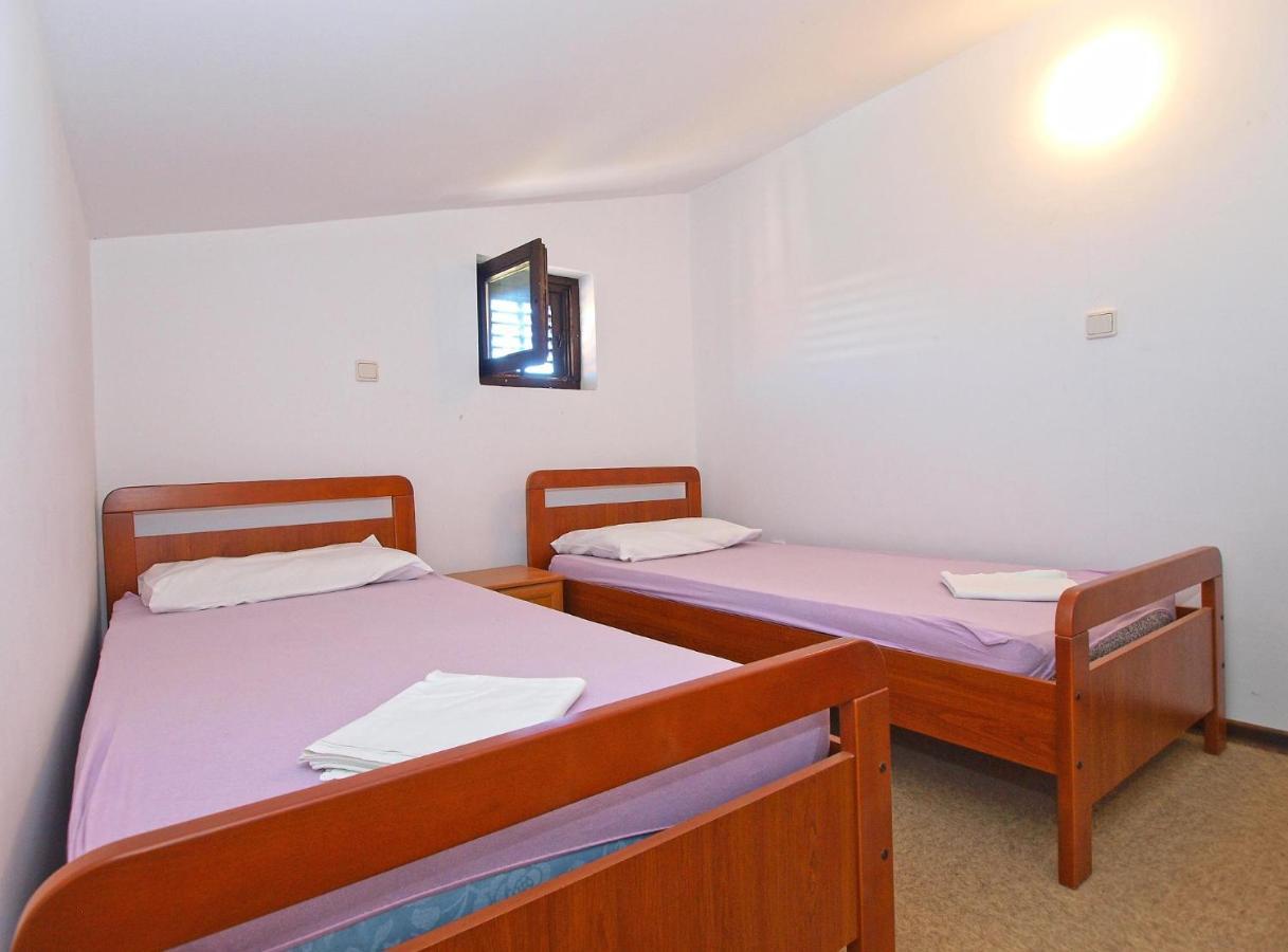 Apartments Puntizela 727 普拉 外观 照片