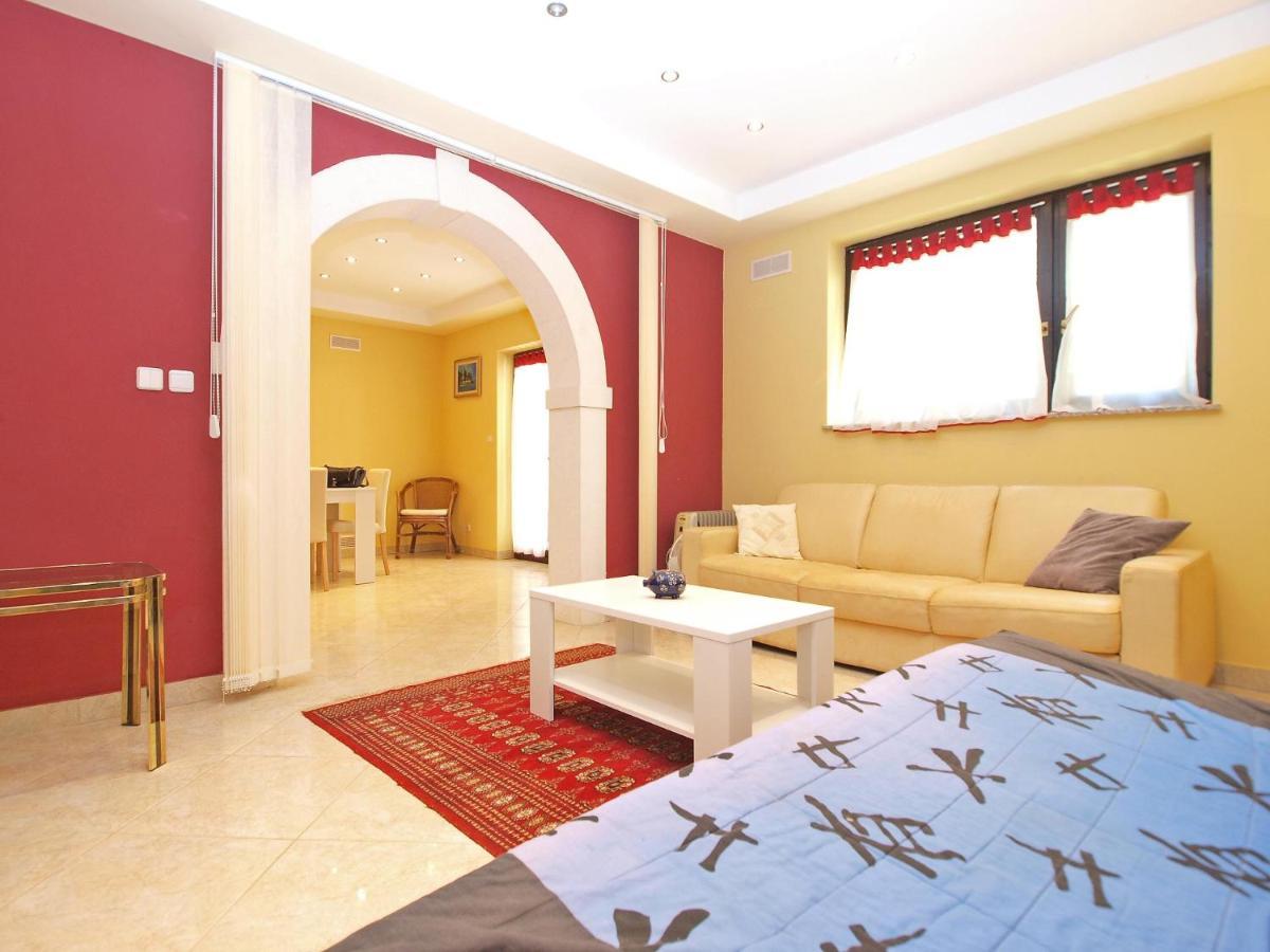 Apartments Puntizela 727 普拉 外观 照片