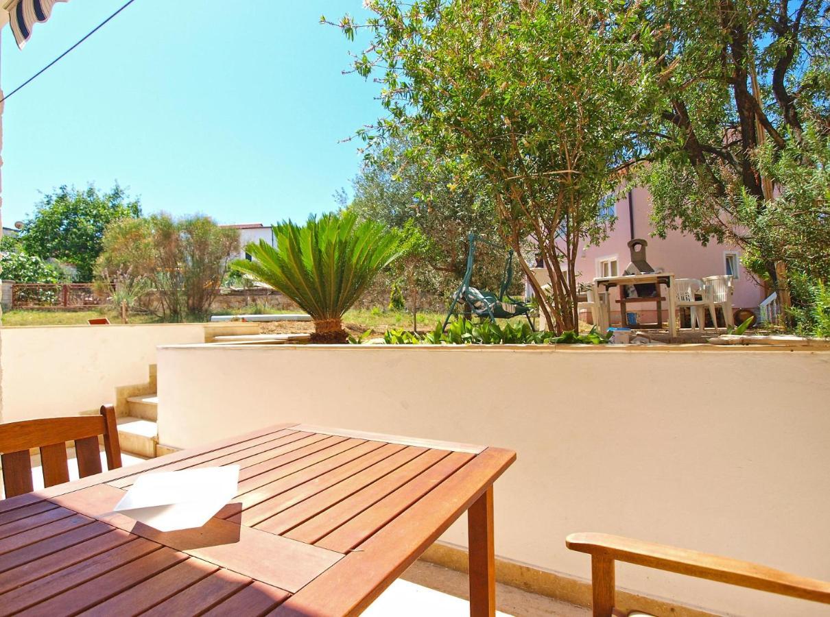 Apartments Puntizela 727 普拉 外观 照片