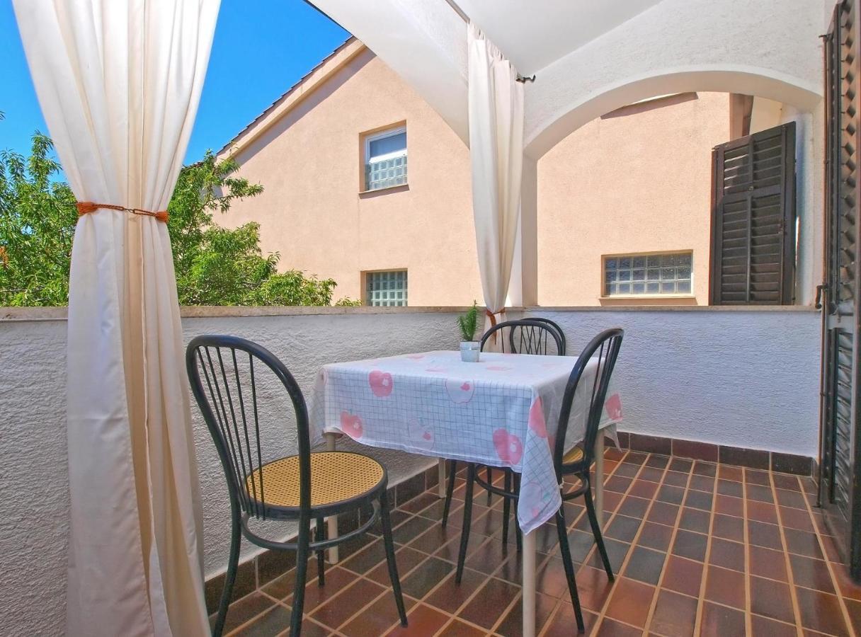 Apartments Puntizela 727 普拉 外观 照片