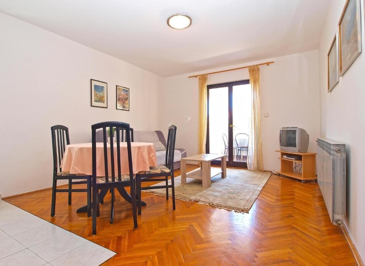 Apartments Puntizela 727 普拉 外观 照片
