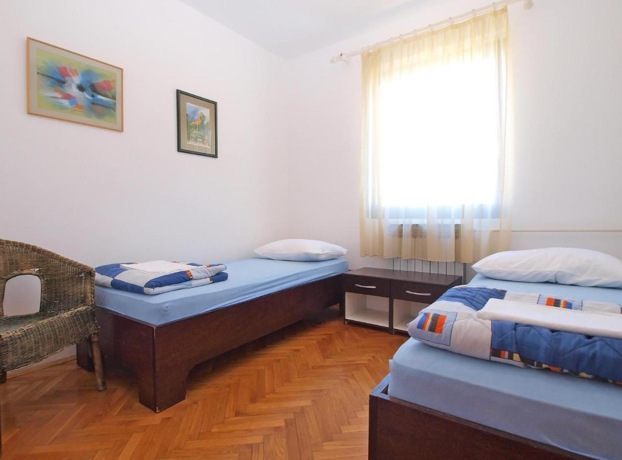 Apartments Puntizela 727 普拉 外观 照片