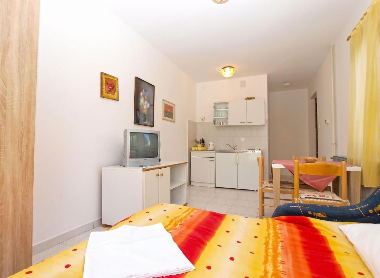 Apartments Puntizela 727 普拉 外观 照片